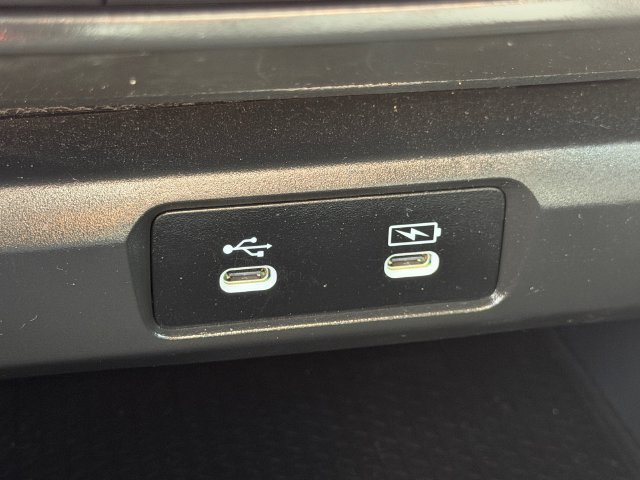 Used 2025 Honda Accord SE image 19