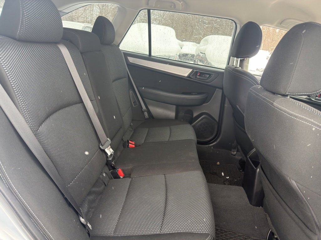 Used 2019 Subaru Outback 2.5i image 30