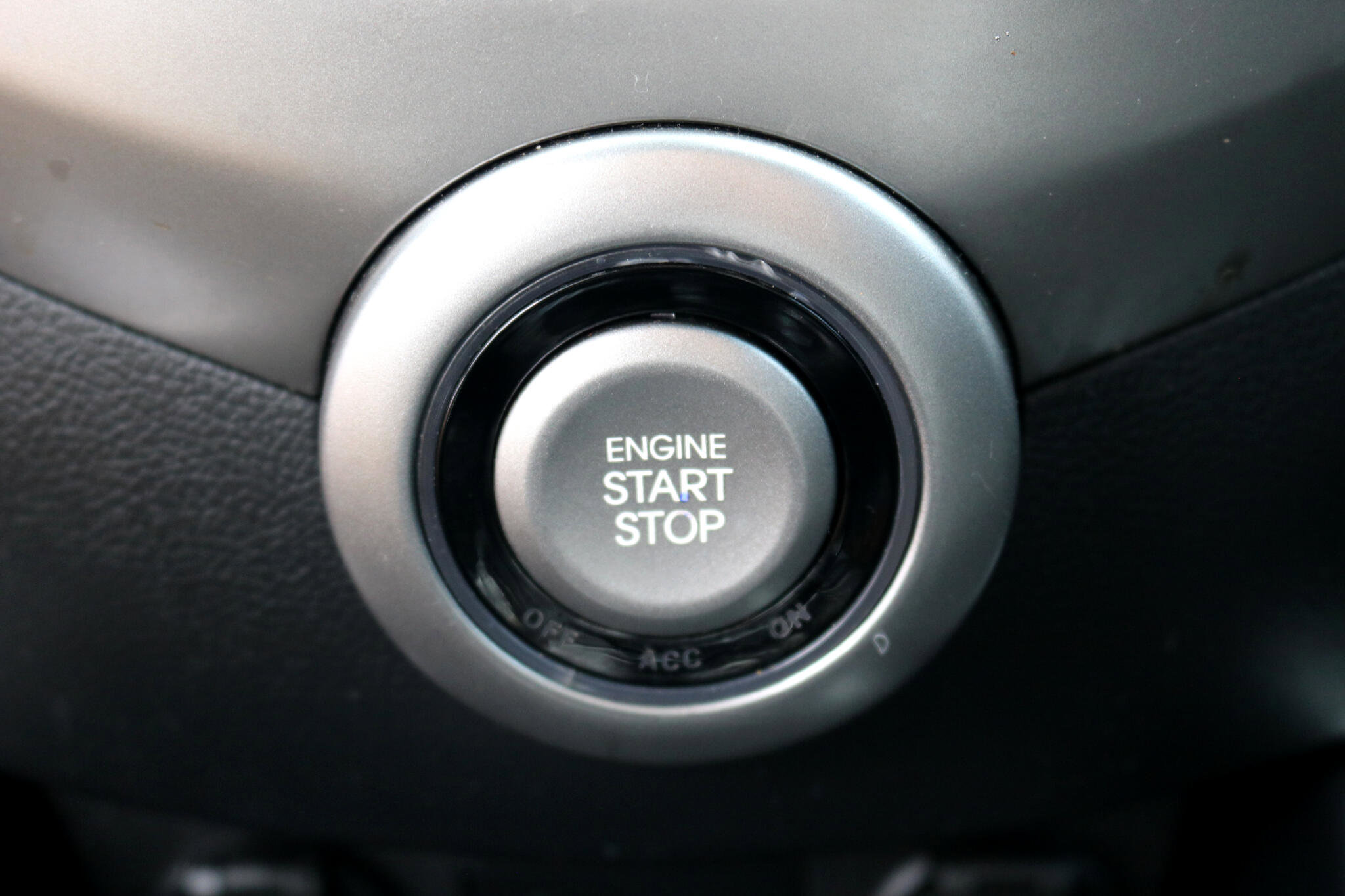 Used 2015 Hyundai Veloster w/ Option Group 03 image 26