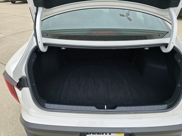 Used 2025 Kia K4 LXS FWD image 23