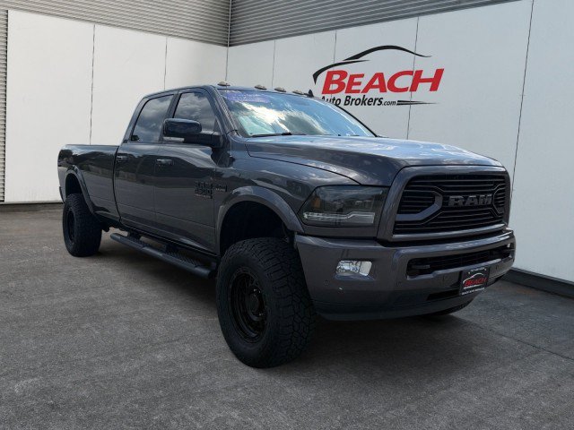 Used 2018 RAM 2500 Laramie w/ Sport Appearance Group AWD/4WD image 3
