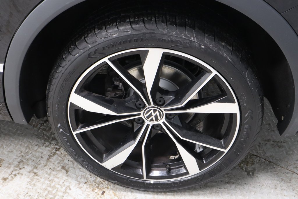 Used 2024 Volkswagen Tiguan SEL R-Line image 19