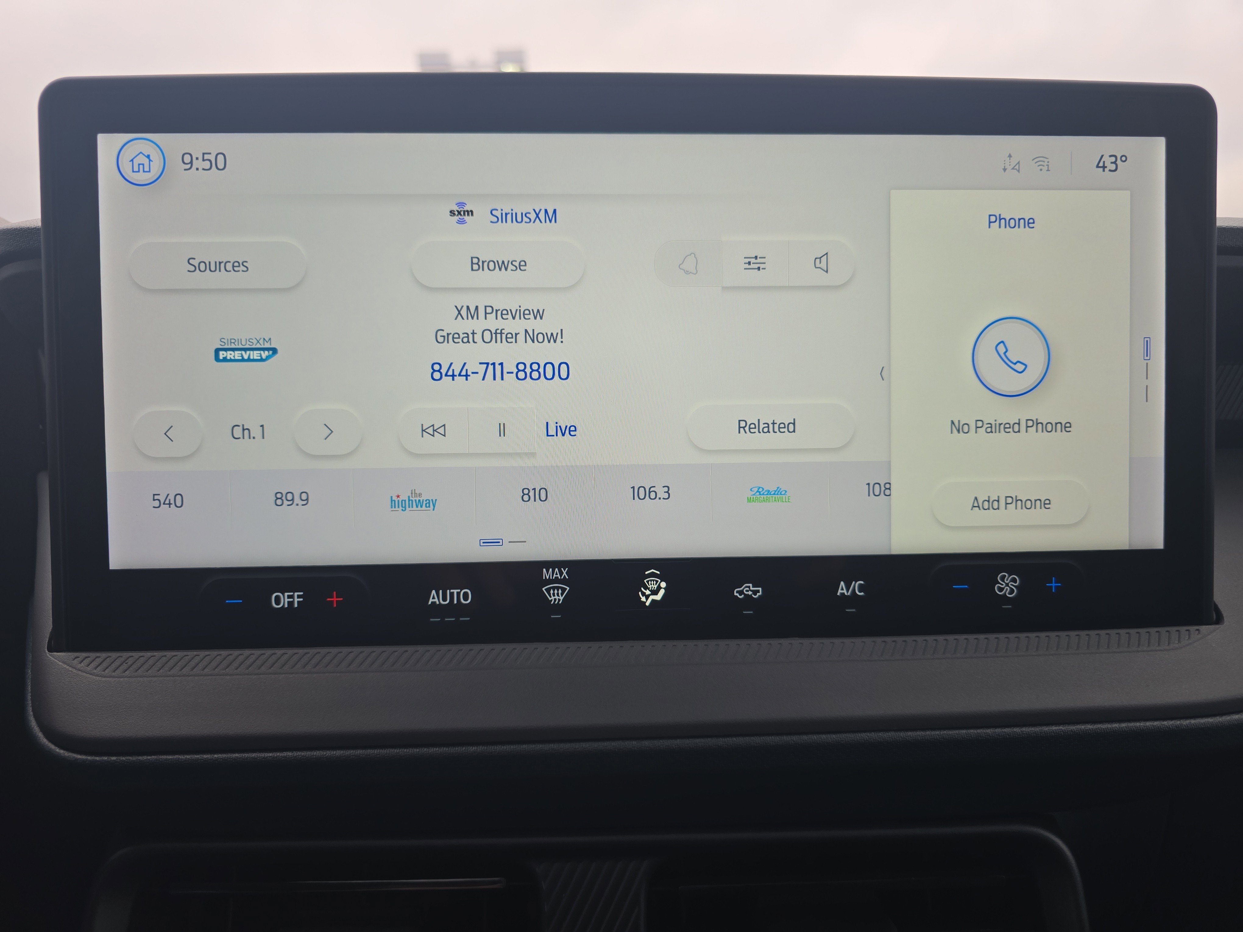 New 2025 Ford Maverick XLT w/ Black Appearance Package image 27