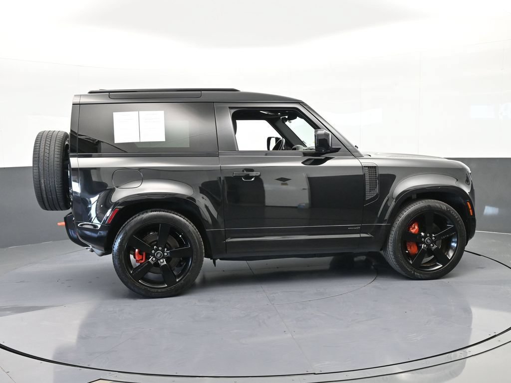 Used 2023 Land Rover Defender 90 X AWD/4WD image 7