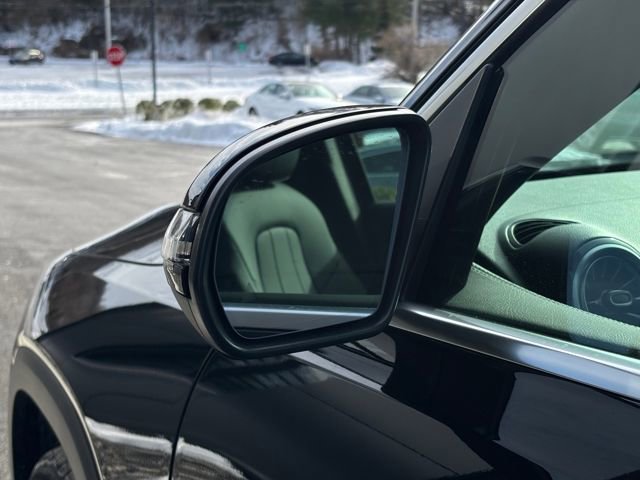 Used 2025 Mercedes-Benz GLB 250 GLB 250 image 13