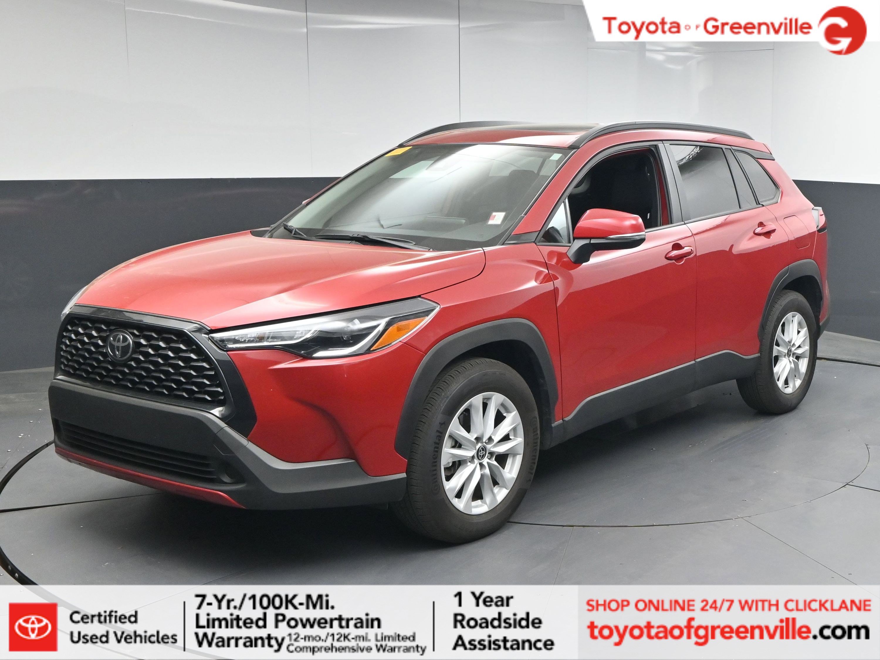 Used 2022 Toyota Corolla Cross LE w/ Moonroof Package