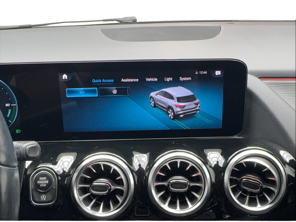 Used 2022 Mercedes-Benz GLA 250 4MATIC w/ Premium Package Lite image 50