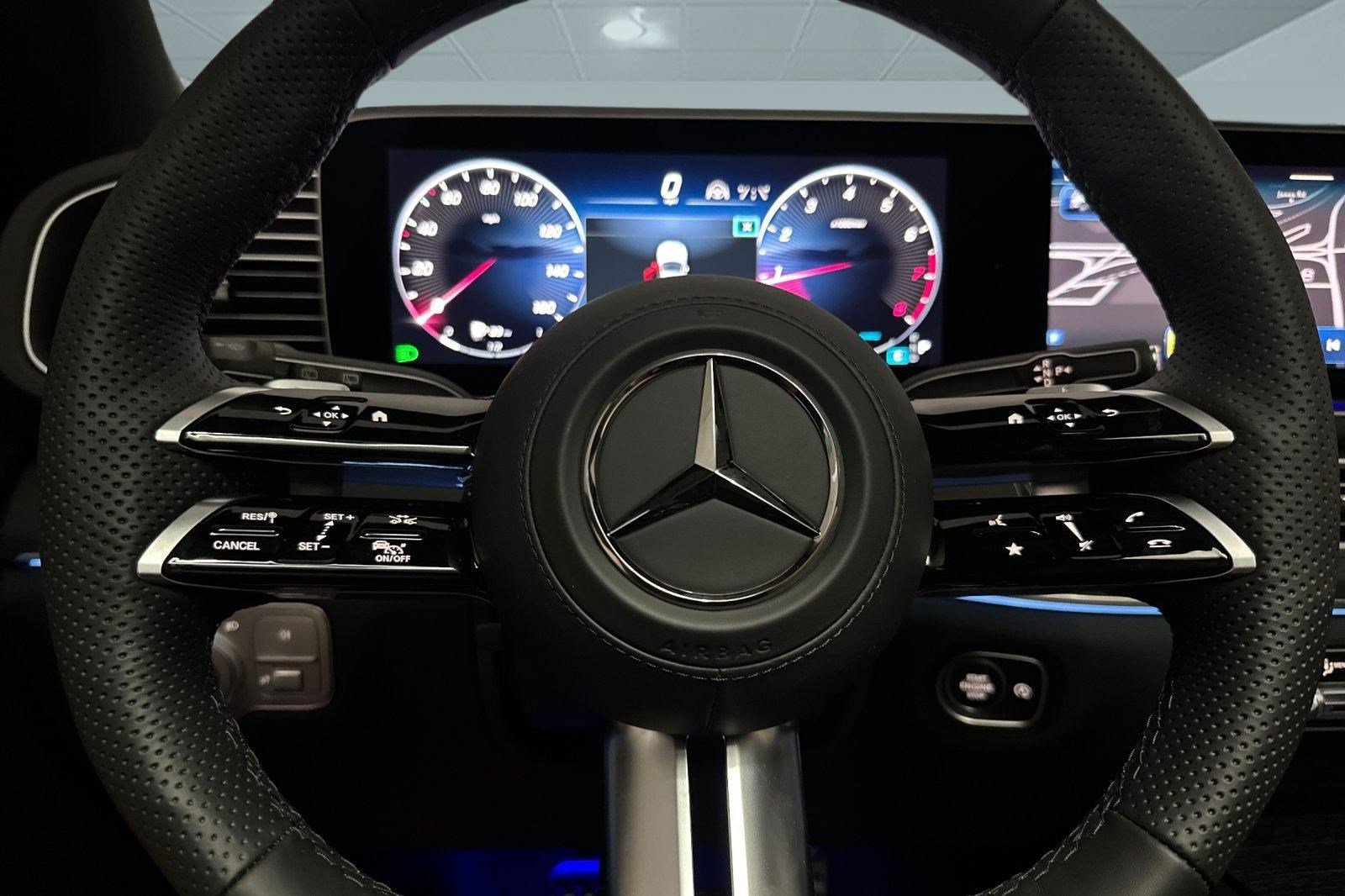 New 2026 Mercedes-Benz GLE 580 4MATIC image 14