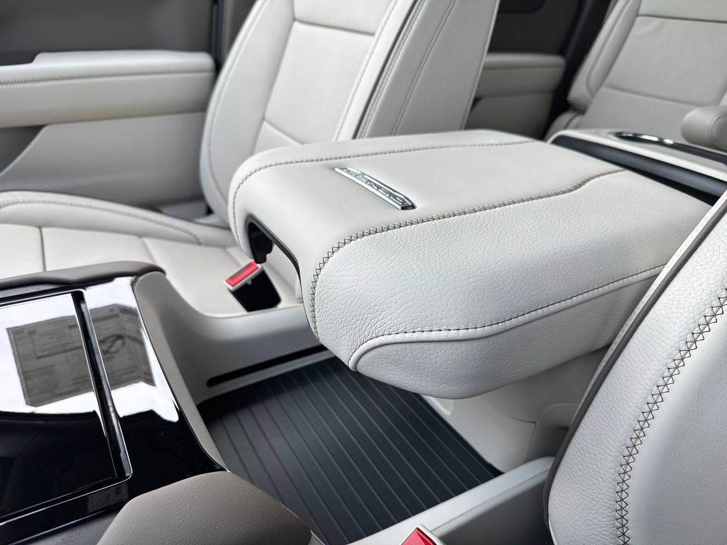 New 2026 GMC Yukon XL Denali AWD/4WD image 53