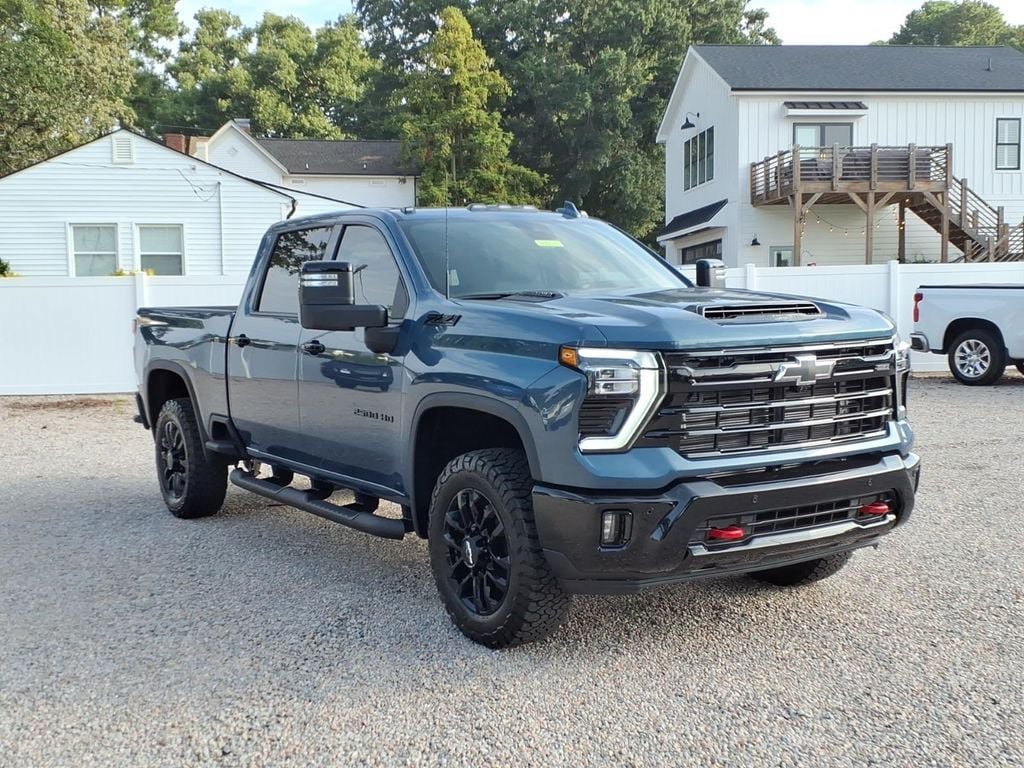 New 2026 Chevrolet Silverado 2500 LTZ w/ LTZ Plus Package AWD/4WD image 1