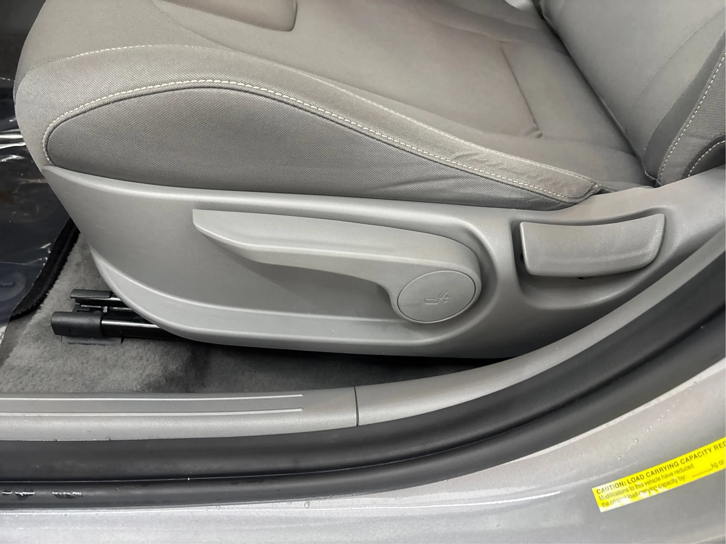 Used 2023 Hyundai Elantra SEL w/ Cargo Package FWD image 24