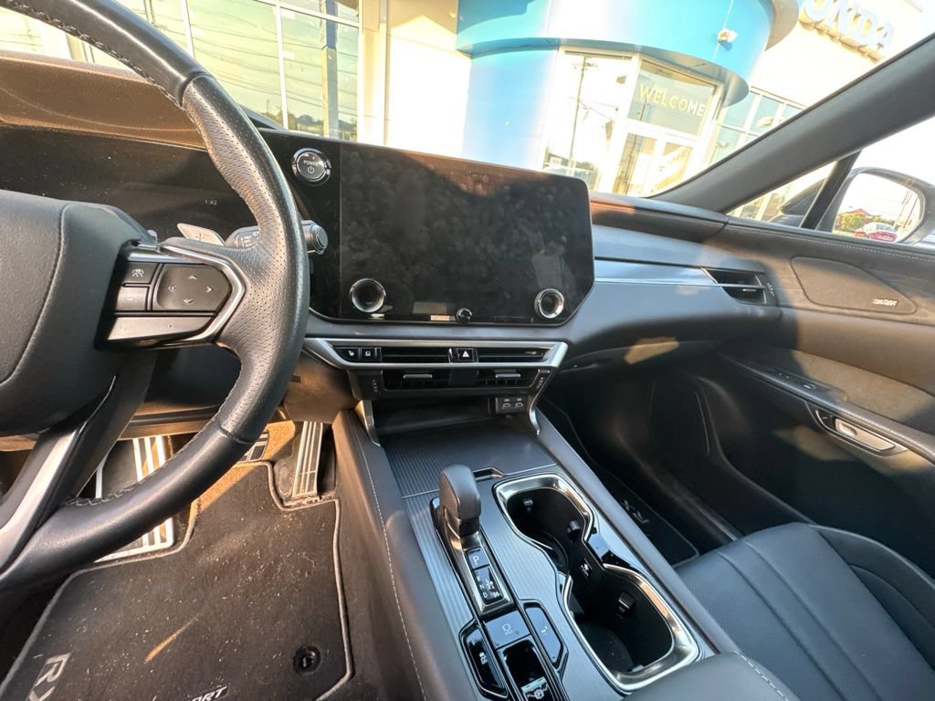 Used 2023 Lexus RX 500h F Sport w/ Accessory Package (2T) AWD/4WD image 11