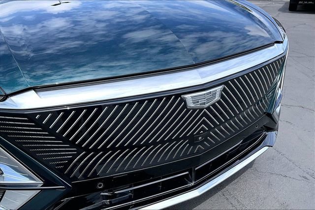 Used 2024 Cadillac Lyriq Luxury w/ LPO, Floor Liner Package AWD/4WD image 33