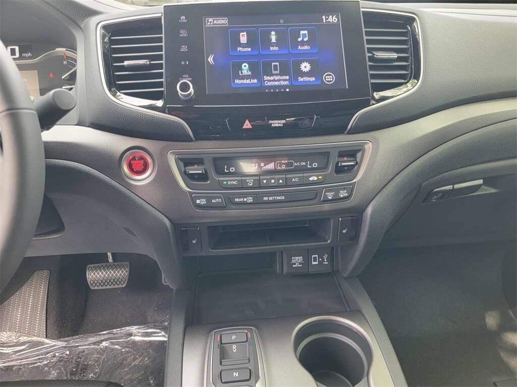 Certified 2023 Honda Ridgeline RTL image 32