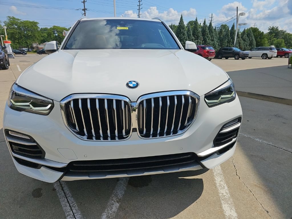 Used 2021 BMW X5 xDrive40i w/ Convenience Package AWD/4WD image 5