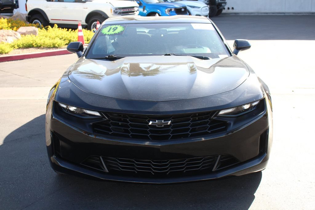 Used 2019 Chevrolet Camaro LT RWD image 13