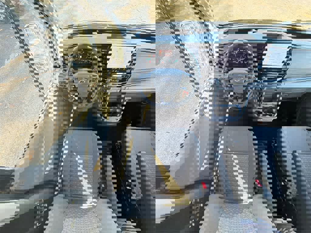 Used 2023 Ford Transit 350 XLT image 19