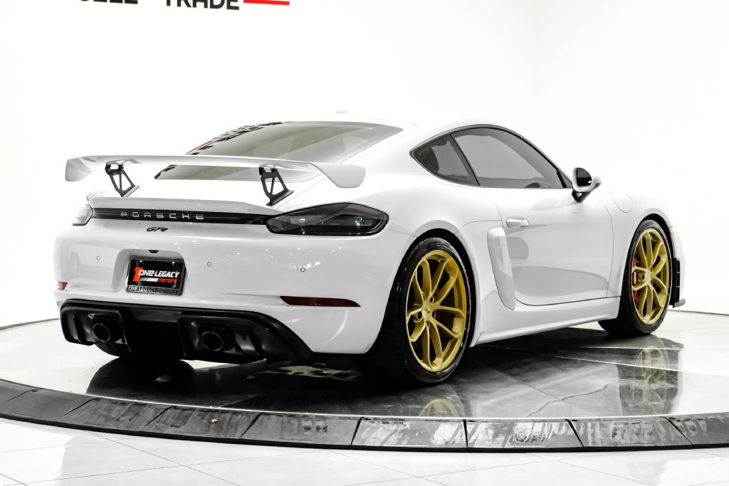 Used 2020 Porsche 718 Cayman GT4 RWD image 9