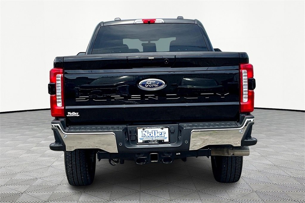 Certified 2025 Ford F250 Lariat image 4