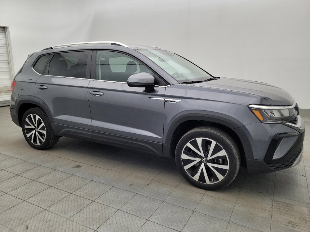 Used 2023 Volkswagen Taos SE FWD image 11