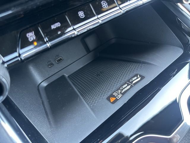 New 2026 Chevrolet Traverse High Country image 27