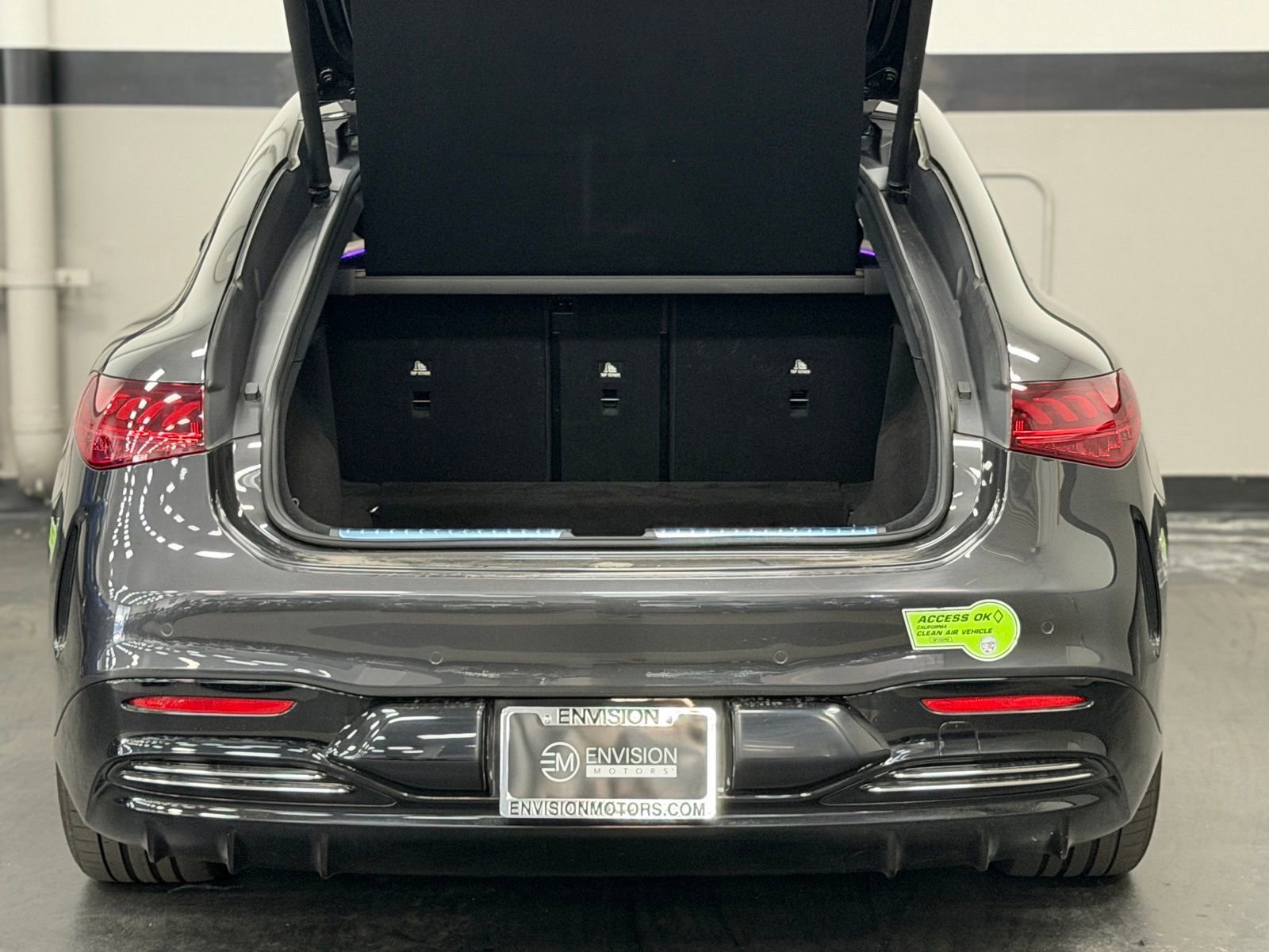 Certified 2023 Mercedes-Benz EQS 580 4MATIC Sedan image 15