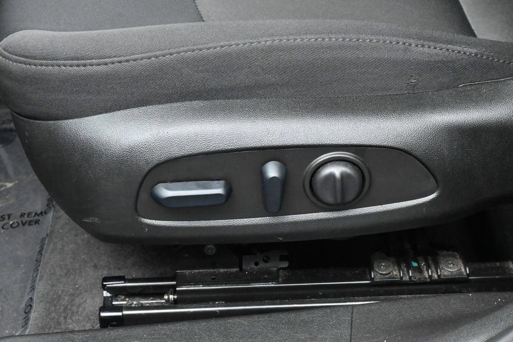Used 2024 Chevrolet Malibu LT FWD image 12