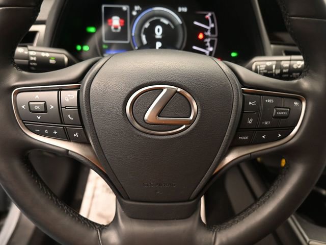 Used 2023 Lexus UX 250h AWD w/ Accessory Package (Z1) image 18
