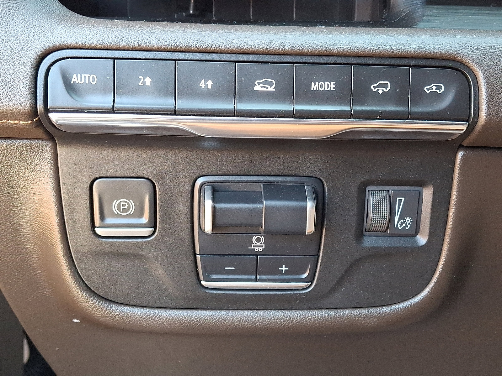 Used 2022 Cadillac Escalade ESV Sport w/ Touring Package AWD/4WD image 29