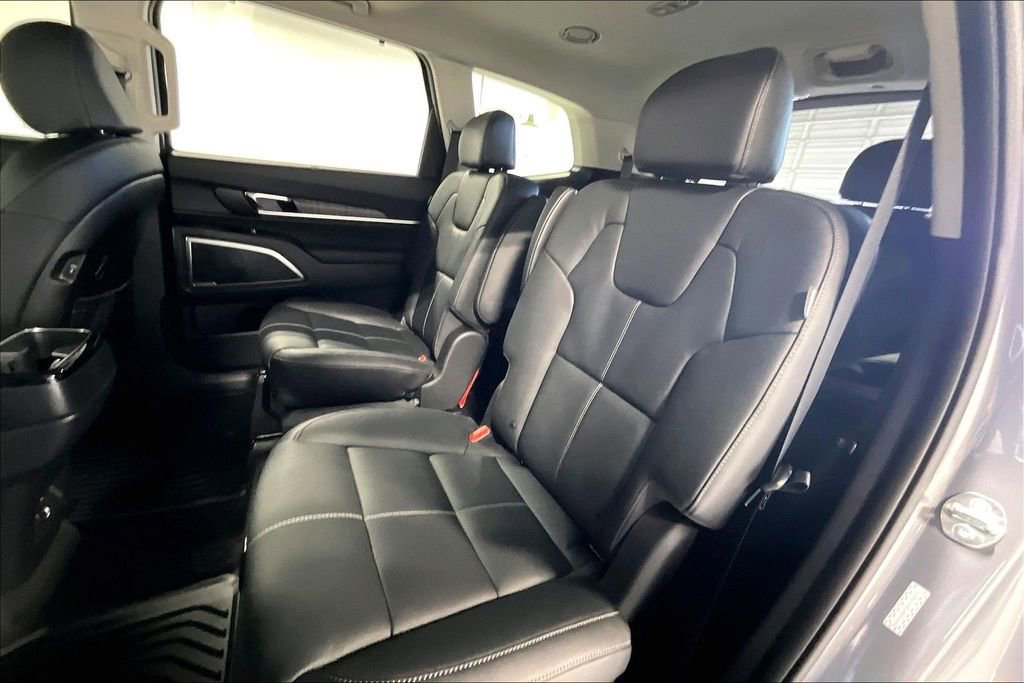 New 2025 Kia Telluride EX image 26