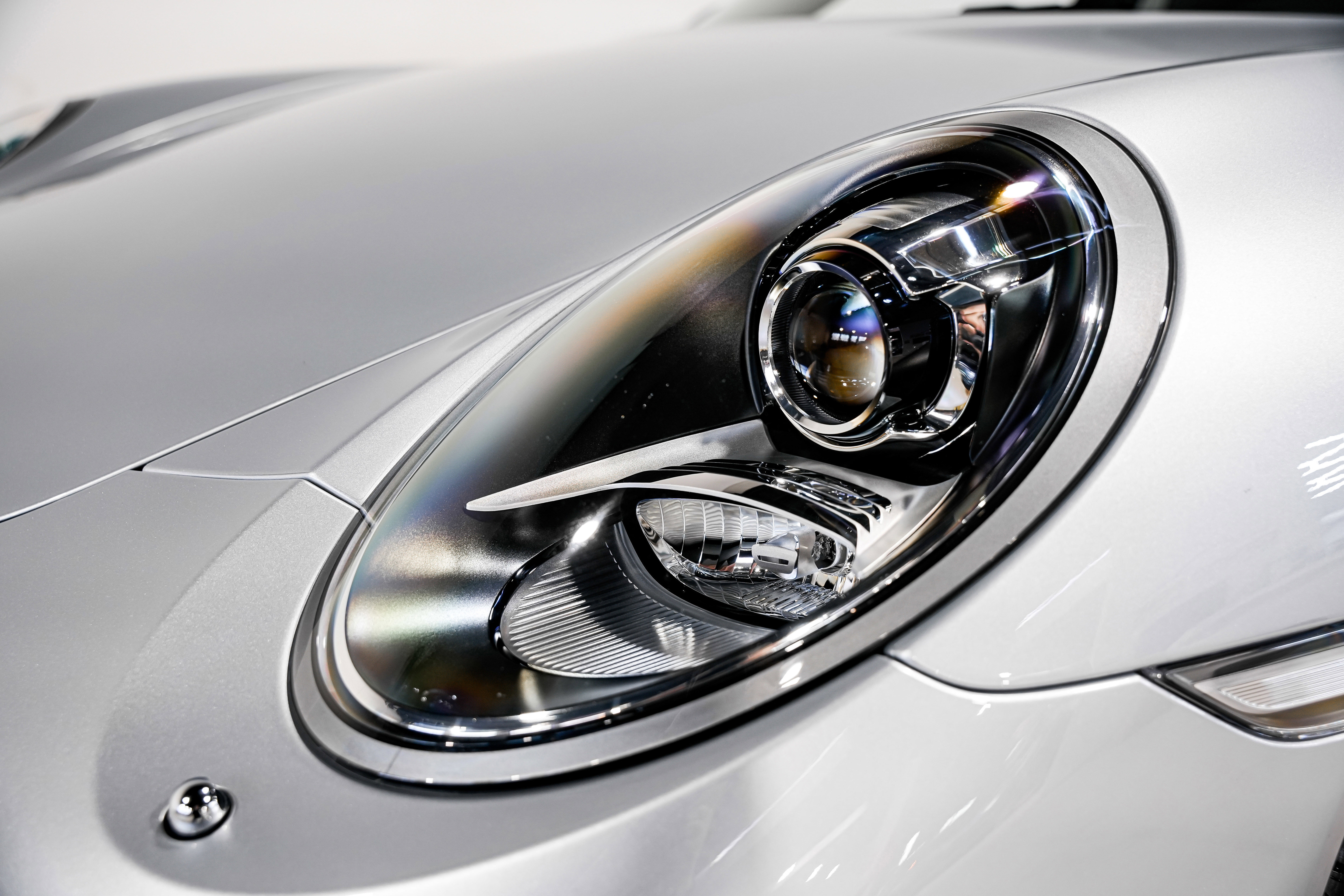 Used 2014 Porsche 911 Carrera S RWD image 32