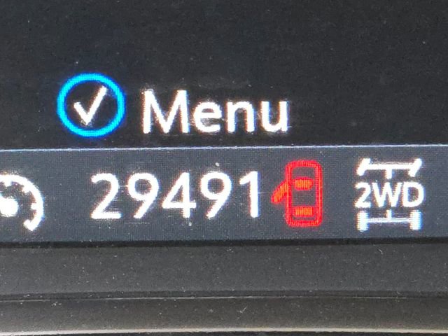 Used 2023 GMC Acadia SLT w/ Preferred Package image 31