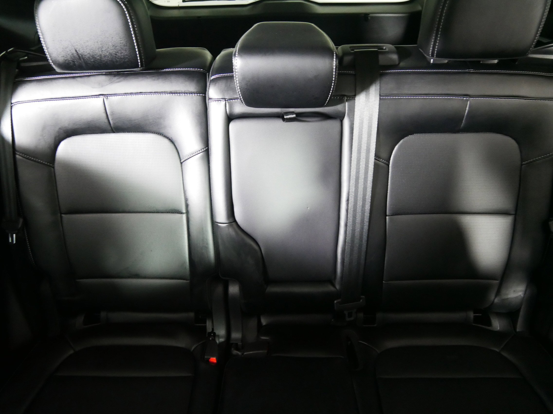 Used 2024 Ford Escape Platinum w/ Class II Trailer Tow Package image 13