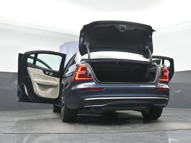 Certified 2024 Volvo S60 B5 Ultimate w/ Climate Package AWD/4WD image 55
