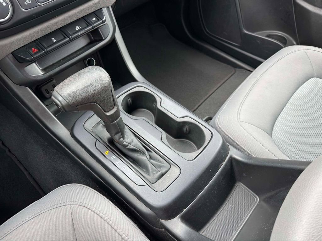 Used 2020 Chevrolet Colorado W/T w/ Custom Special Edition AWD/4WD image 28