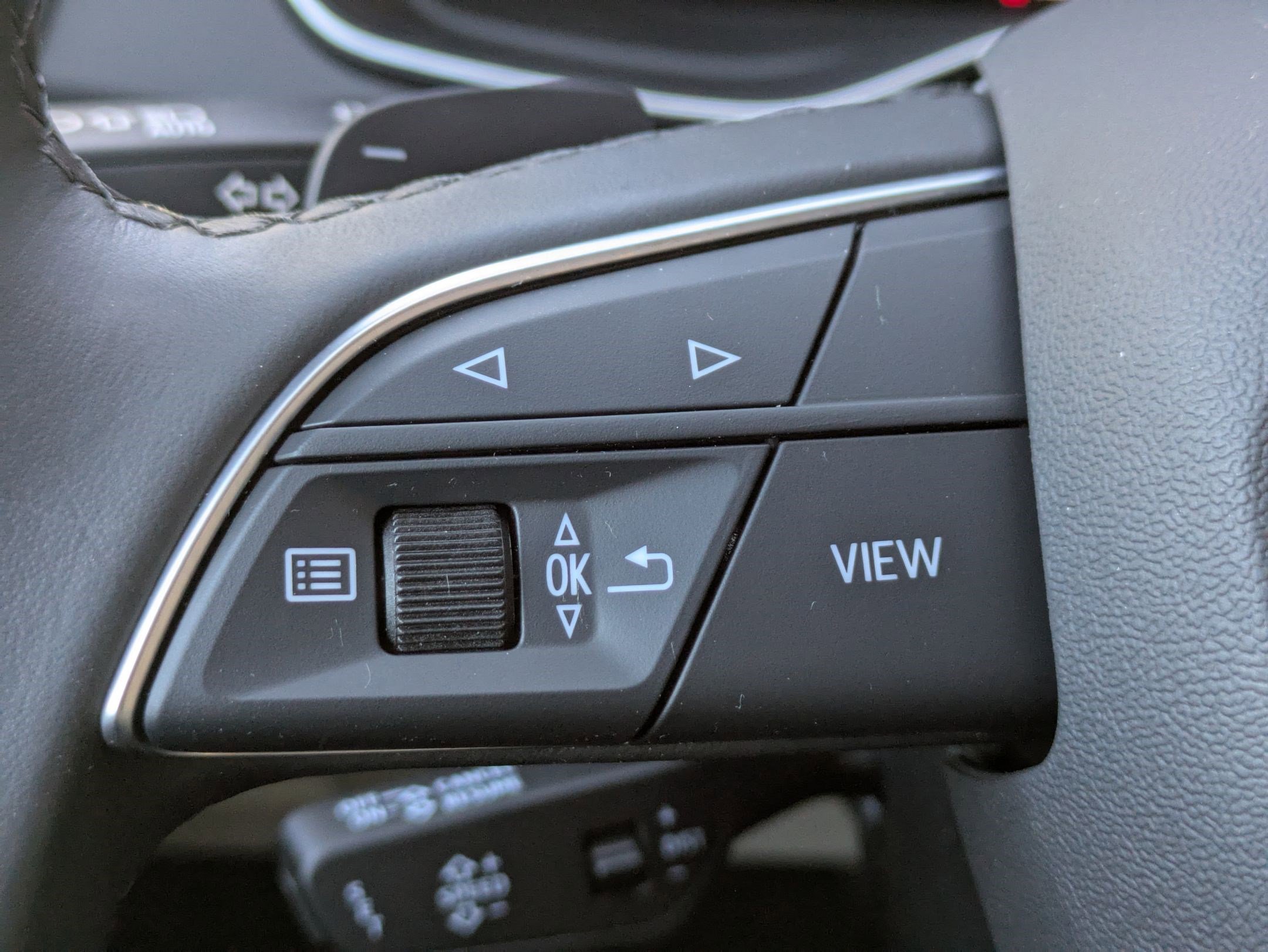 Used 2025 Audi Q5 2.0T Premium Plus w/ Premium Plus Package image 14