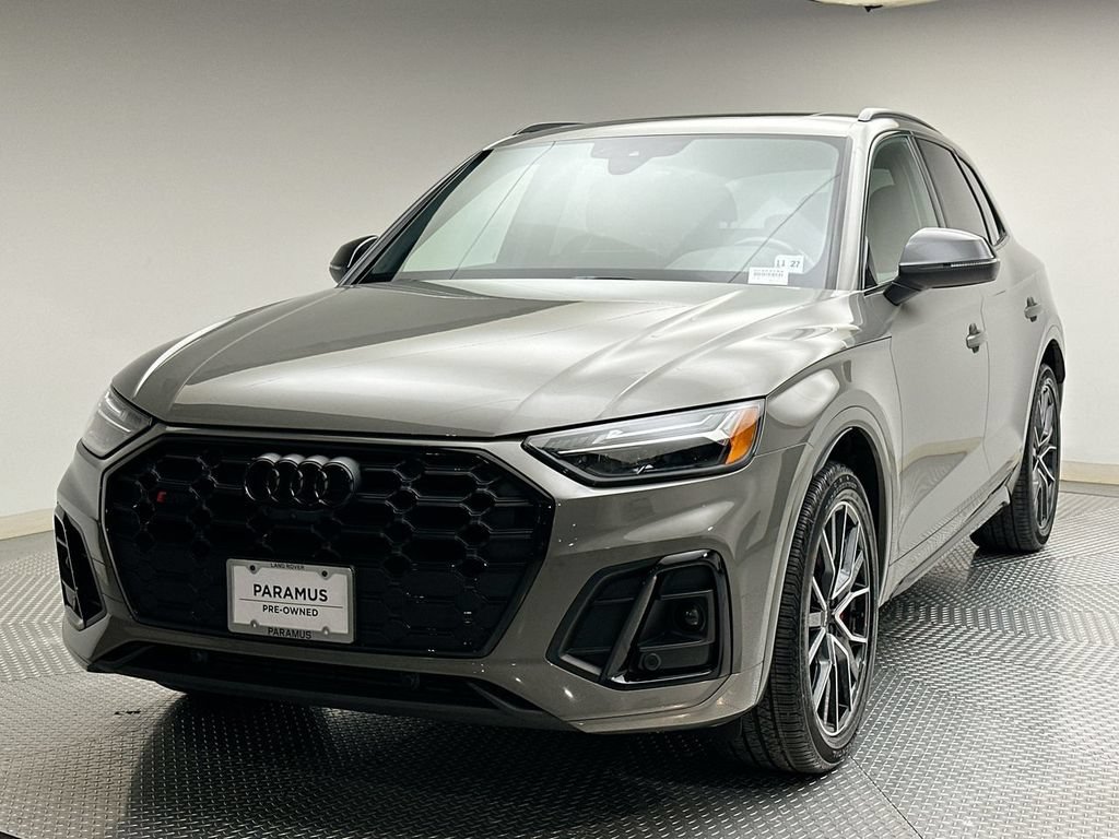 Used 2023 Audi SQ5 Premium Plus w/ Premium Plus Package AWD/4WD image 1
