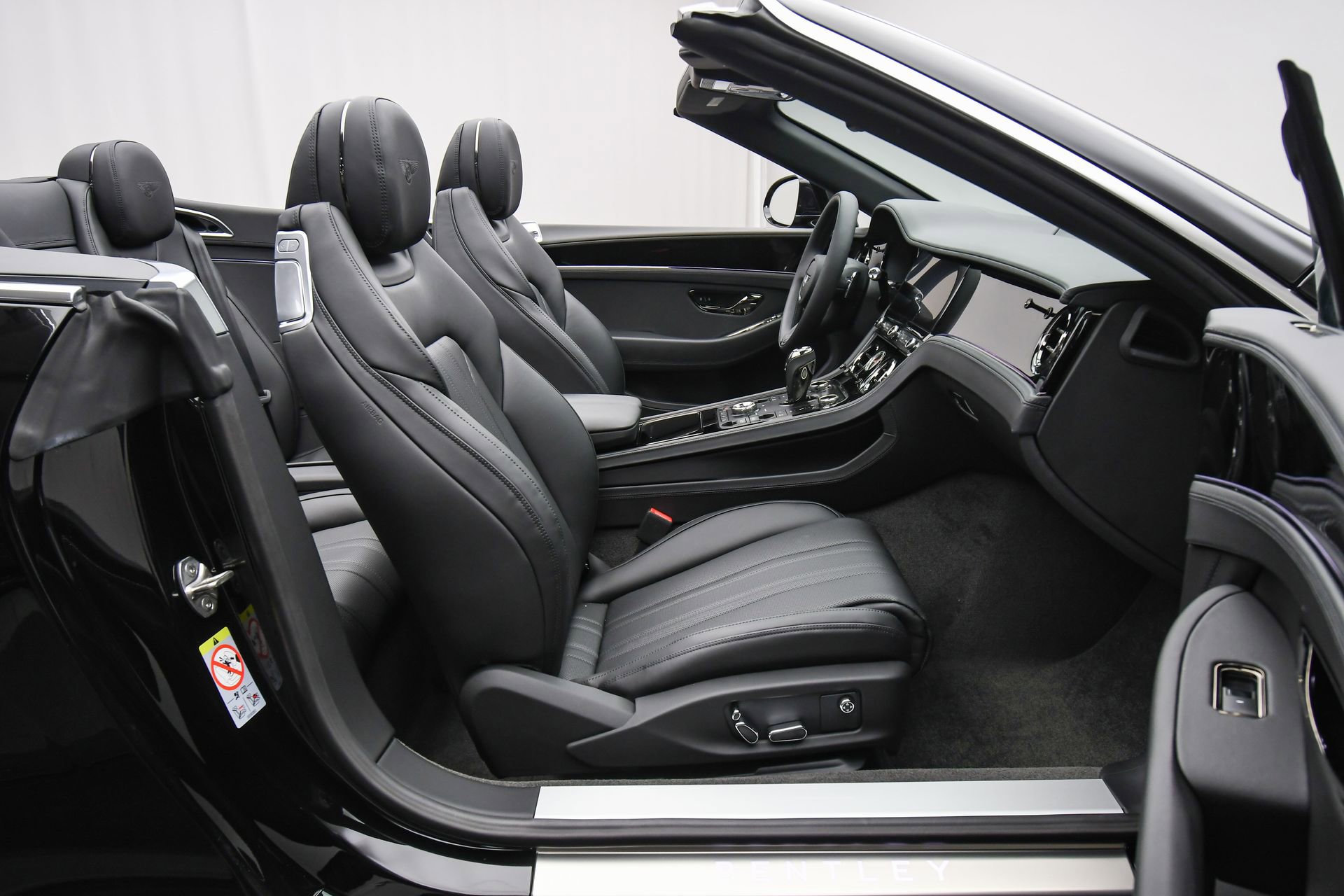 New 2026 Bentley Continental GTC AWD/4WD image 43