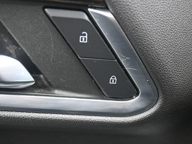 Used 2023 GMC Sierra 1500 SLE w/ LPO, GMC Protection Package image 5