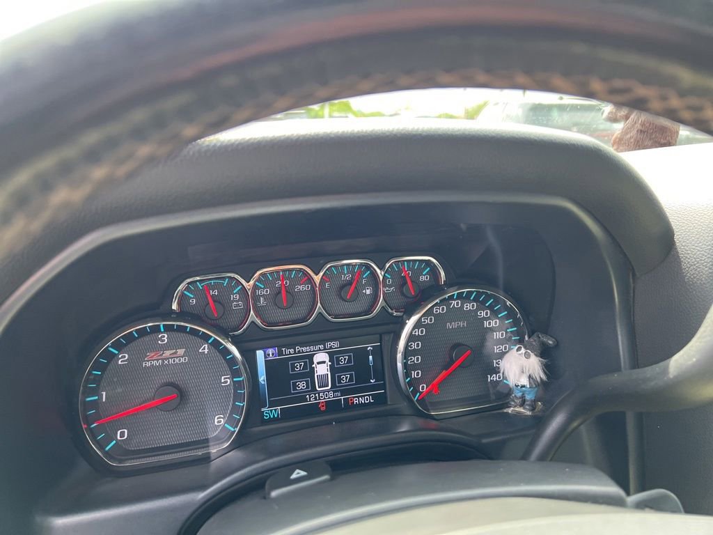 Used 2017 Chevrolet Silverado 1500 LT w/ All Star Edition AWD/4WD image 20