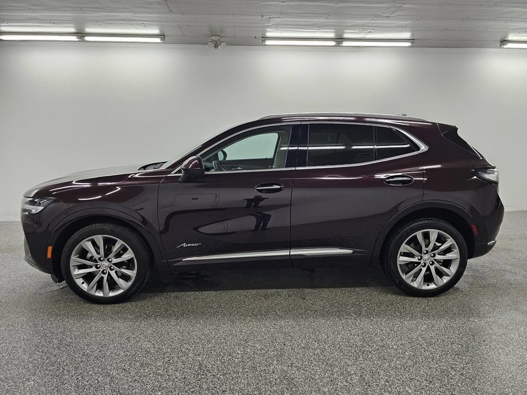 Used 2022 Buick Envision Avenir w/ Premium Seat Package FWD image 9