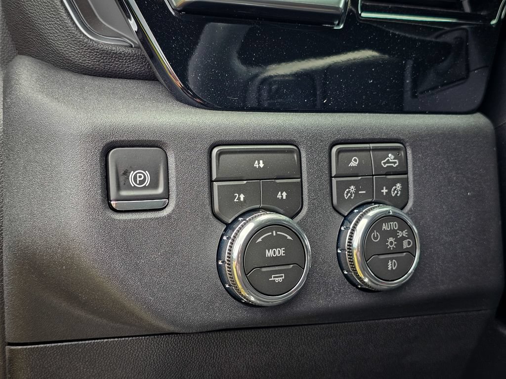 New 2026 GMC Sierra 2500 SLE w/ SLE Value Package; AWD/4WD image 15