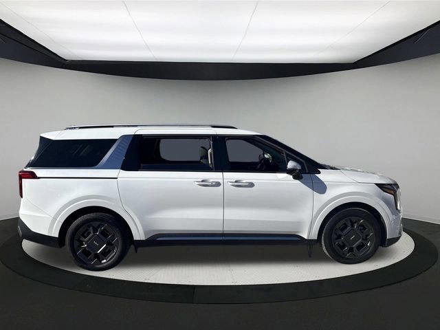 Used 2025 Kia Carnival SX image 5