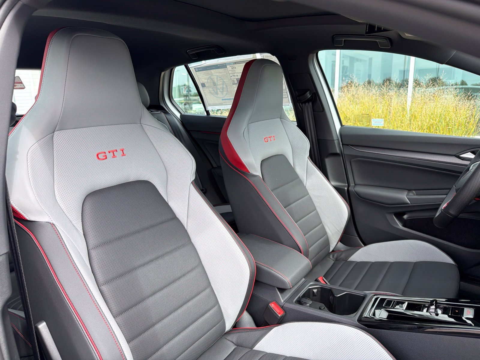 New 2026 Volkswagen GTI SE FWD image 61
