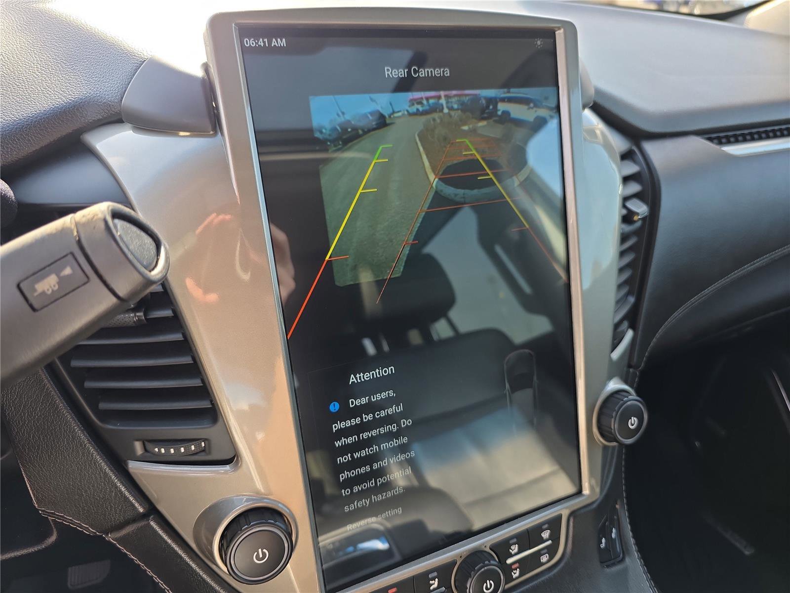 Used 2015 Chevrolet Tahoe LT image 29