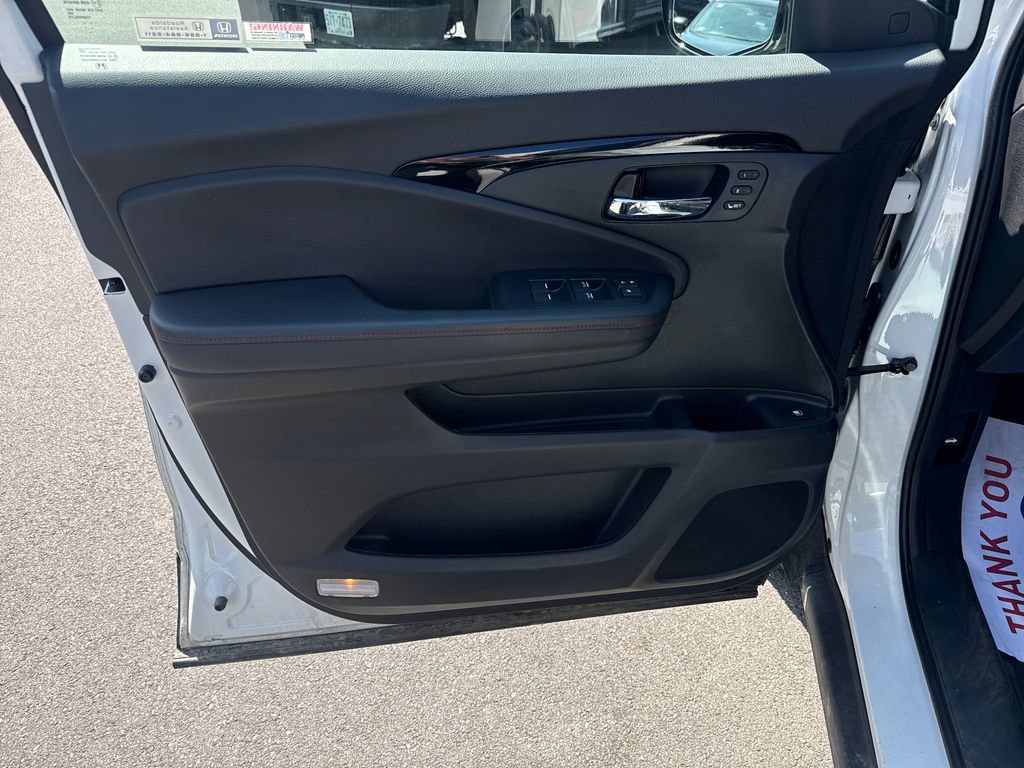 Used 2023 Honda Ridgeline Black Edition image 23