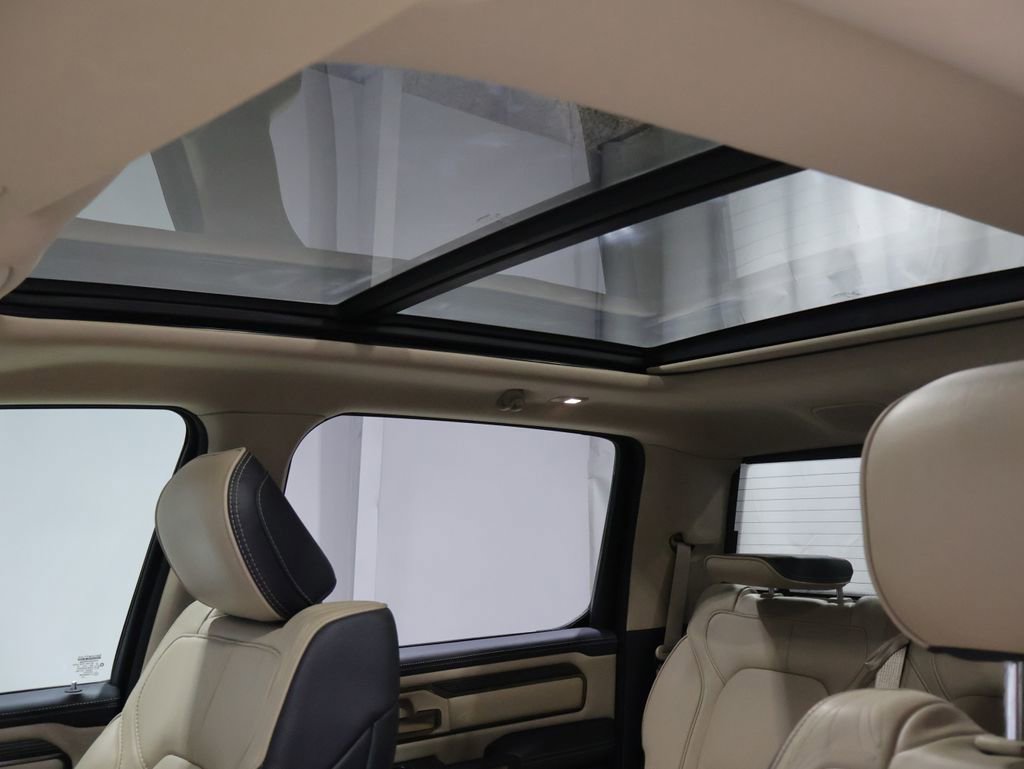 Used 2021 RAM 1500 Limited w/ Off Road Group AWD/4WD image 12