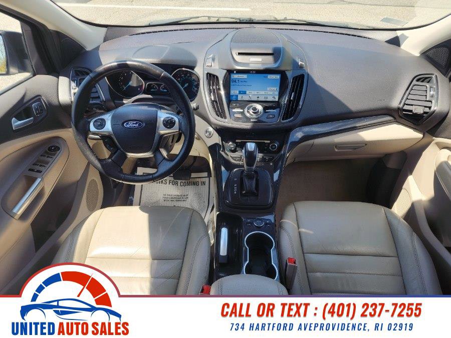 Used 2016 Ford Escape Titanium w/ Equipment Group 301A AWD/4WD image 16