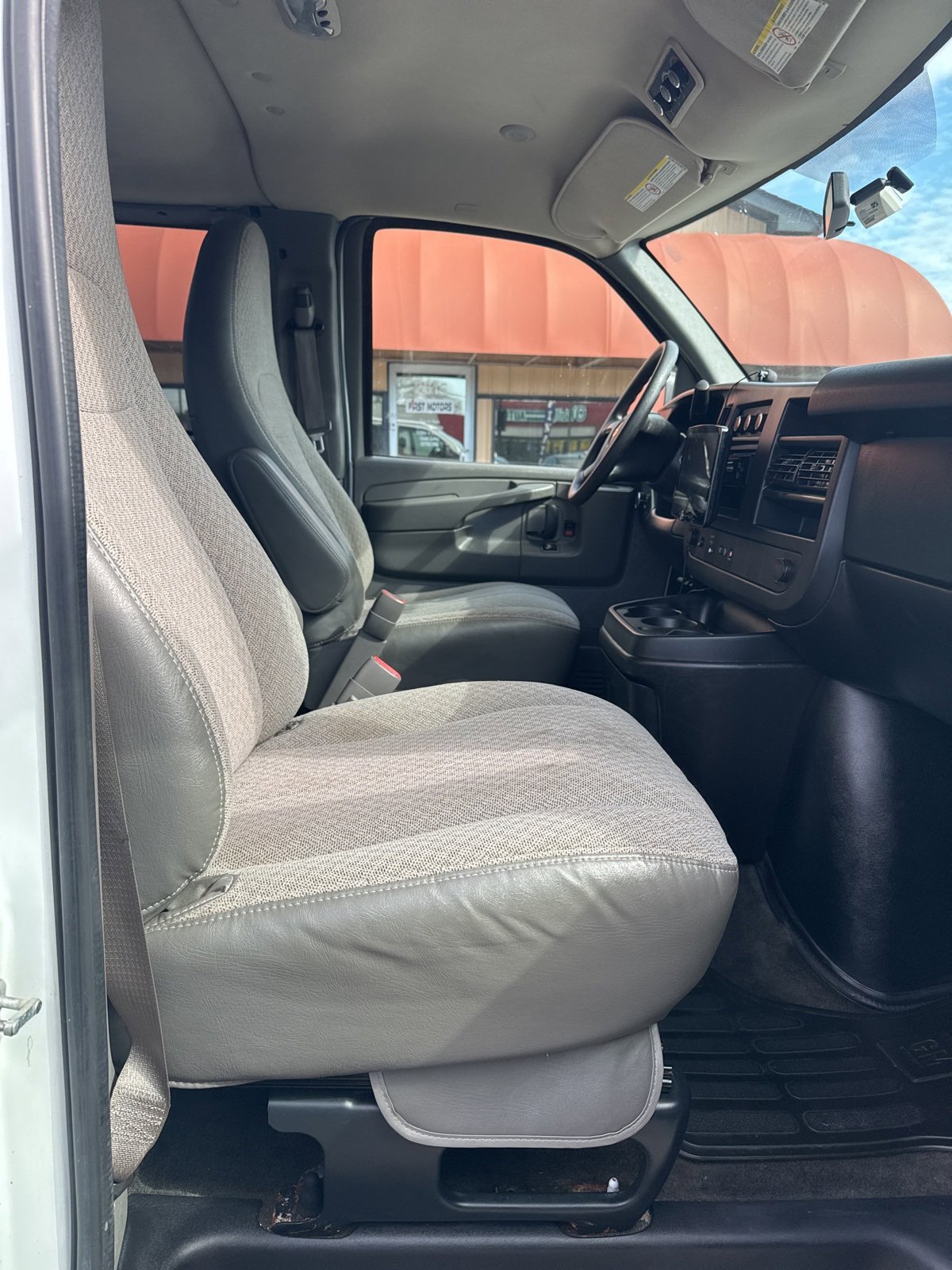 Used 2013 Chevrolet Express 2500 LT w/ LT Preferred Equipment Group image 10