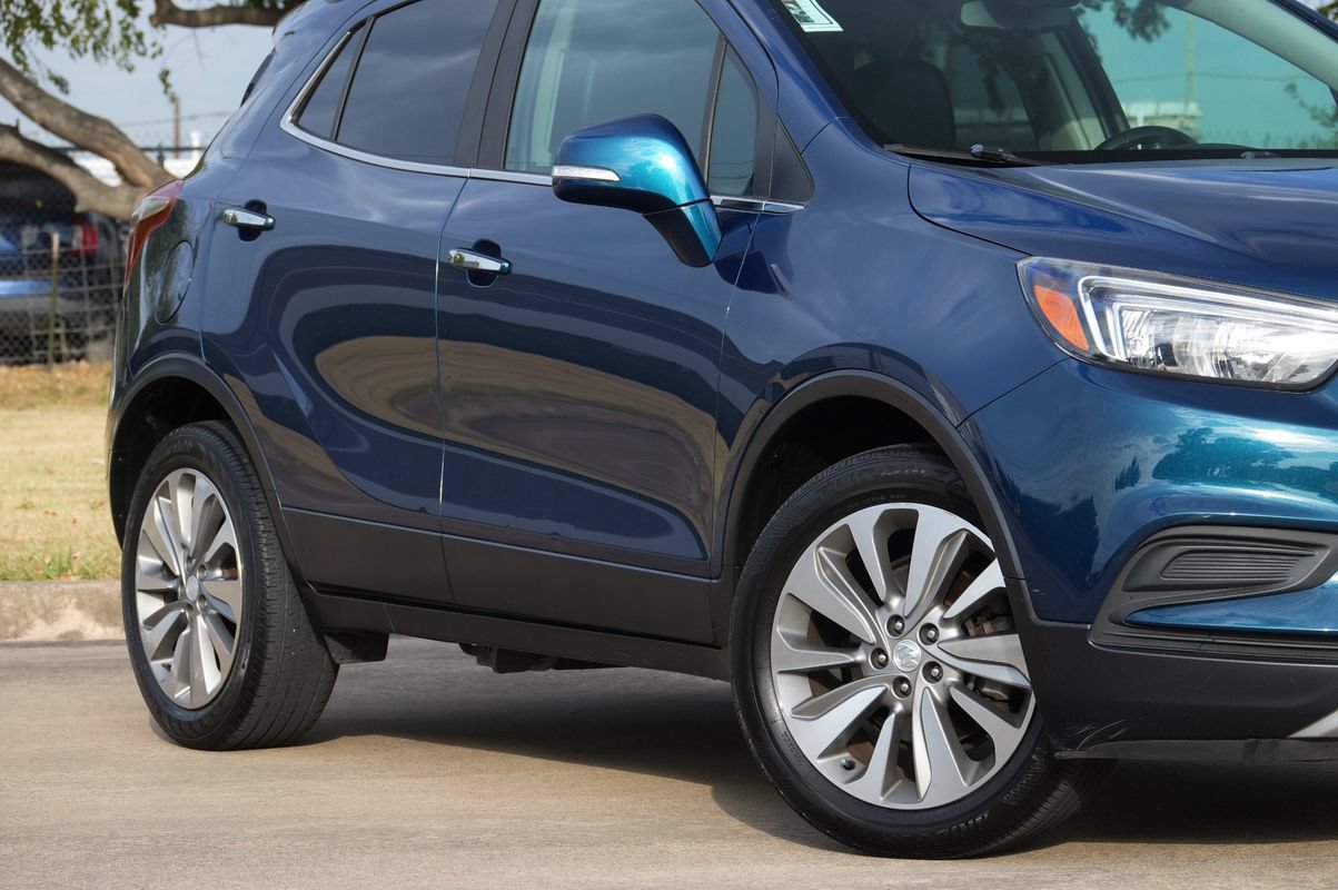 Used 2019 Buick Encore Preferred w/ Safety Package FWD image 19